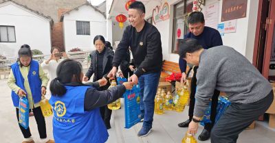 助残暖冬，关爱同行！yth游艇会股份开展春节走访慰问困难残疾人活动